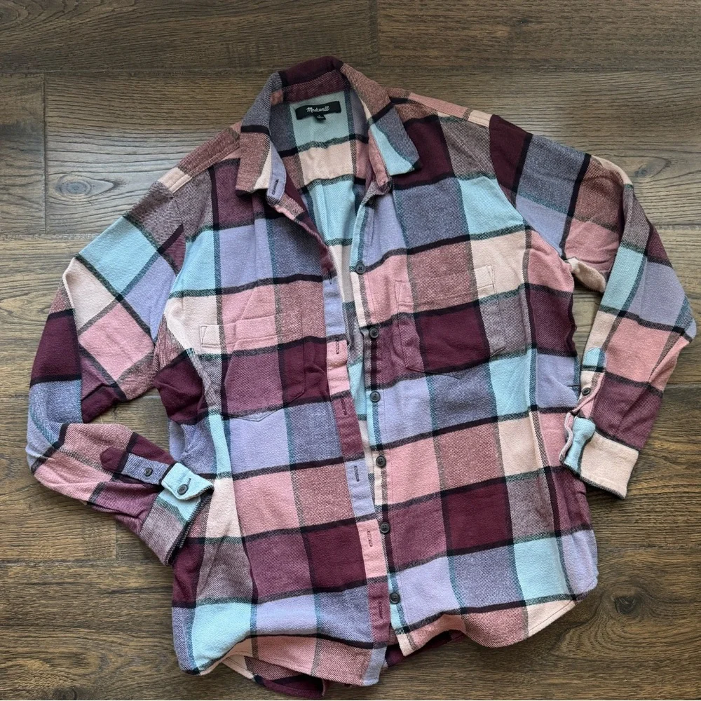 Madewell Plaid Button-Up Shirt - Picture 2 of 4